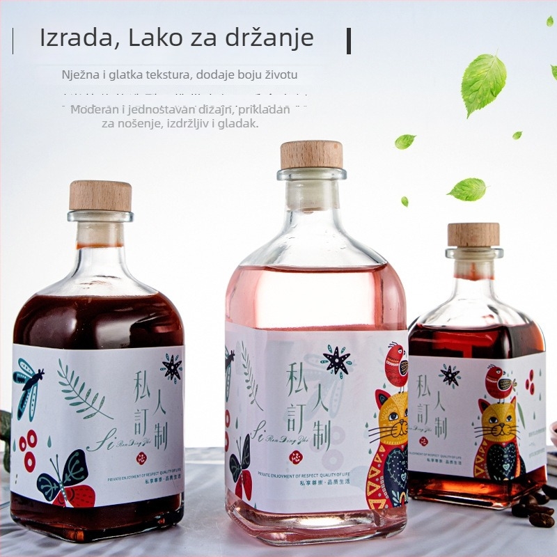 Kvadratna staklena boca za voćna vina i napitke; zatvorena boca za domaće grožđano vino i šljivino vino; boca za sok.