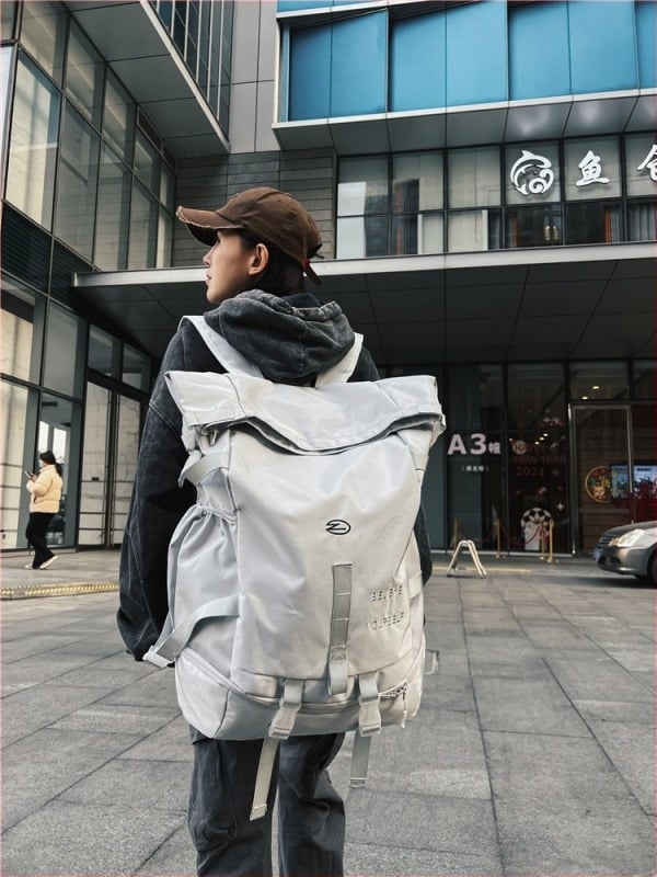 Unisex ruksak 20–35L za putovanja, sport, outdoor, planinarenje i biciklizam, ulični stil, za 15-inčni laptop.