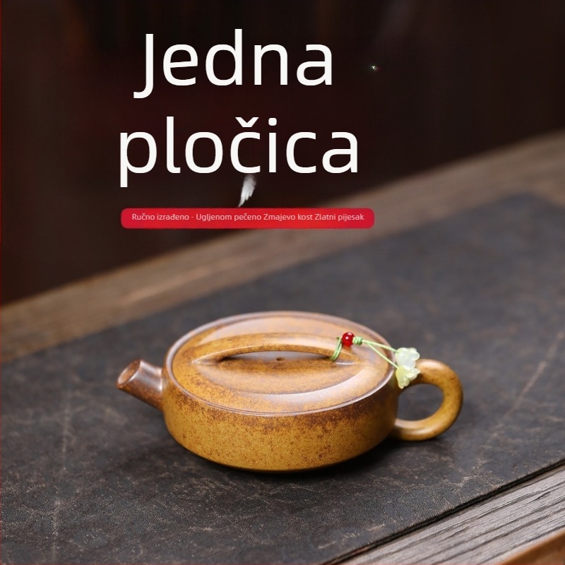 Ručni čajnik od ljubičaste gline, od jednog komada glina, tradicionalno majstorstvo