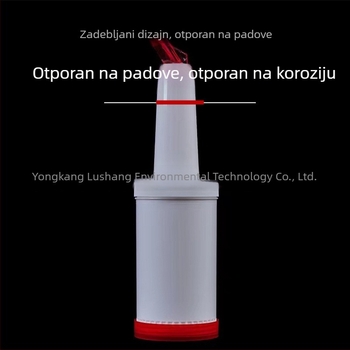 Plastični džbán velikog kapaciteta za sokove, vodu i umake – za bar i hotel