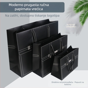 Crna papirnata torba s reljefnim logom za pakiranje odjeće i modnih poklona