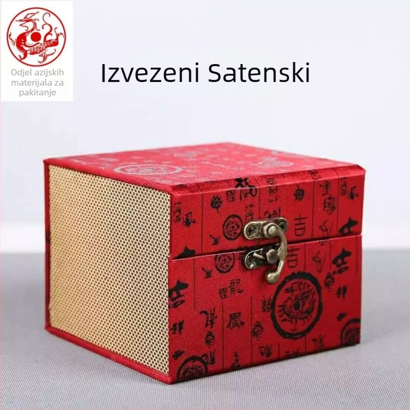 Zisha čajni set u darovnoj brokatnoj kutiji, laneni materijal, pečat, bakreno kadilo i mala šalica