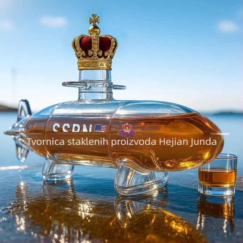 Junda boca za whisky u obliku podmornice, borosilikatno staklo, 300 ml, stil A/B