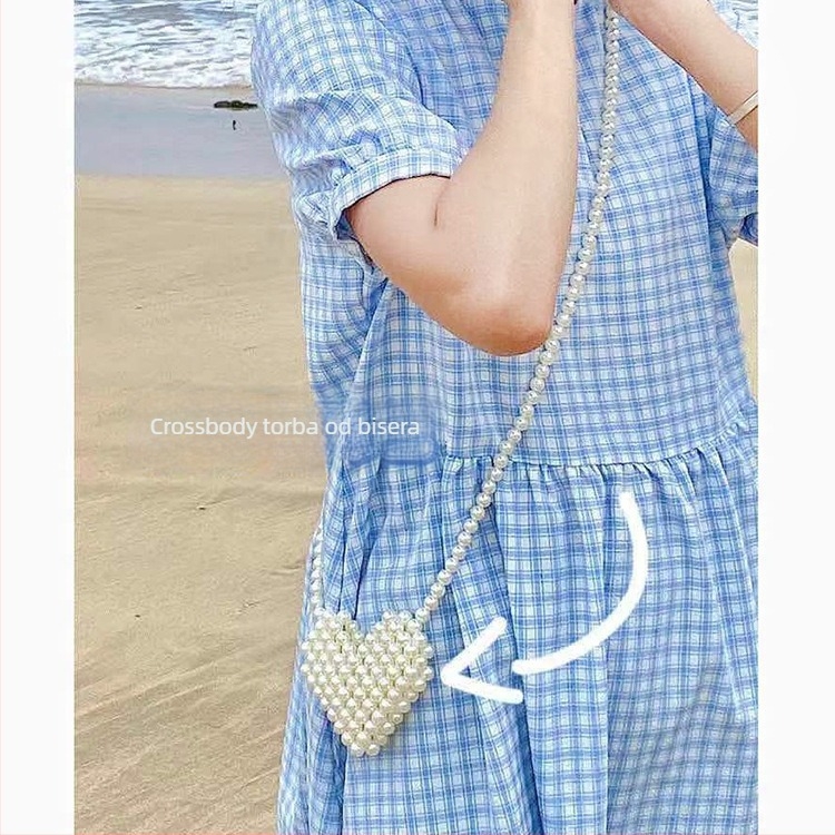 Ručnoručno izrađena torbica u obliku srca s perlama, mini crossbody novčanik, pletena i svježa