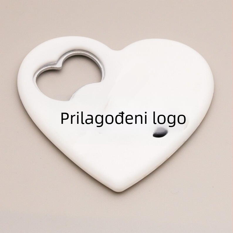 Prilagođeni magnet za frižider u obliku srca s otvaračem za boce; mogućnost otiska logotipa; svestran poklon za vjenčanja, rođendane i druge prigode.