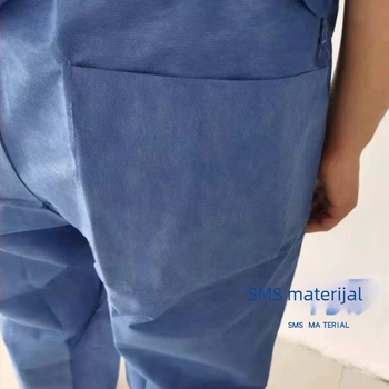 Jednokratna izolacijska haljina za pacijente, netkani materijal, vodootporna i otporna na prašinu, kratki rukav, dvodijelni set