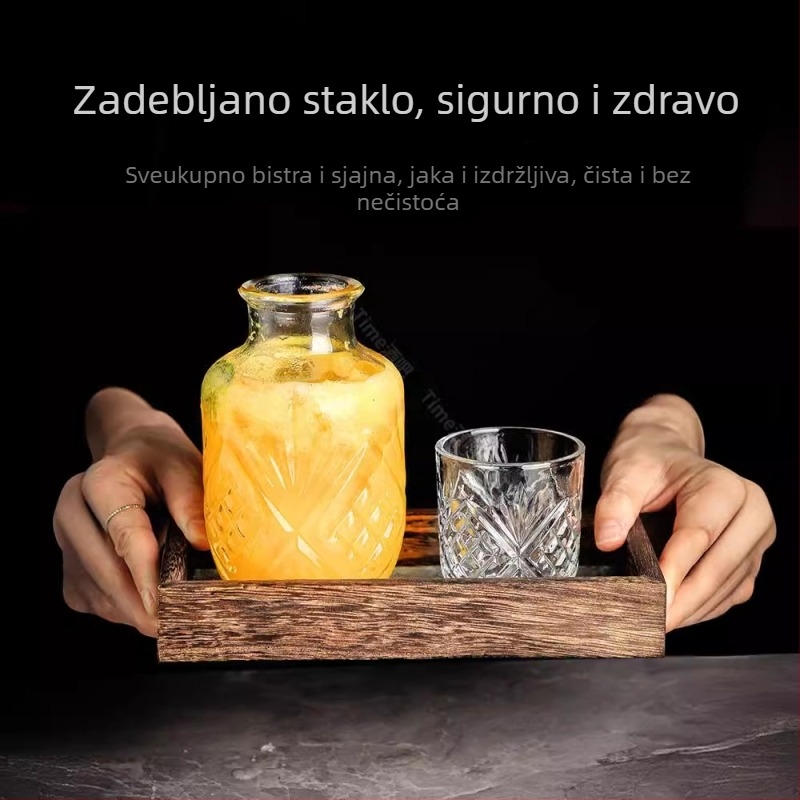 Kreativni set za koktele: staklena kanta s poklopcem i čašom, boca za cold brew i karafa za sok