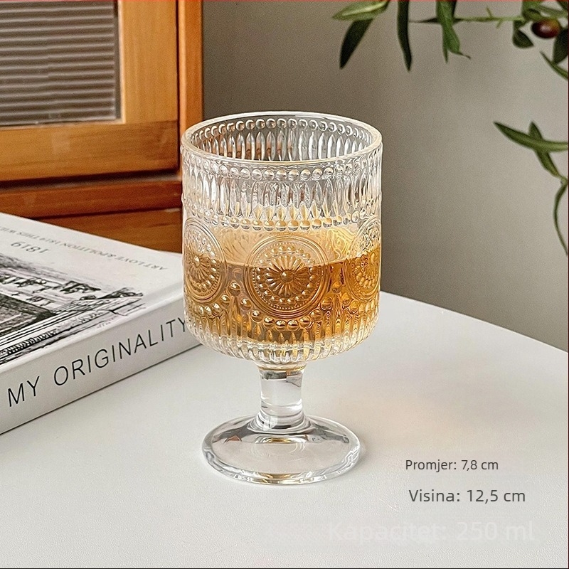 Stakleni goblet s reljefom suncokreta, vintage stil