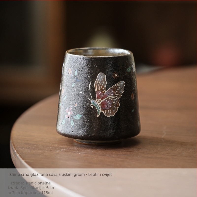Keramička šalica za čaj s crnom Shino glazurom i dizajnom srebrnog leptira, ručno izrađeni porcelan, retro stil