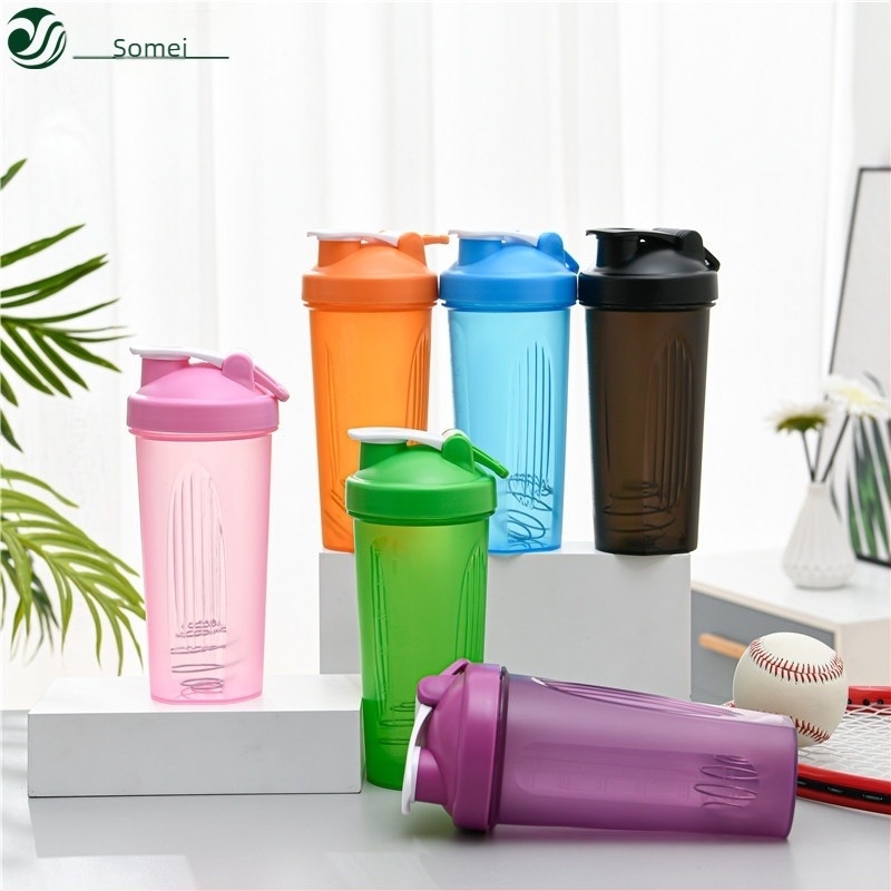 Šejker za protein s mjernom skalu 600 ml – plastična čaša za smoothie za fitness