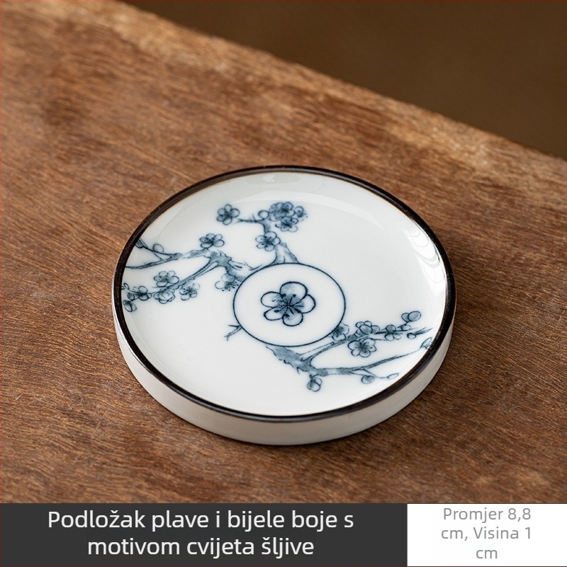 Vintage plavo-bijeli keramički dodaci za ceremoniju čaja: podloške za šalice, držač poklopca, podloške za čaj i držač čajnoga