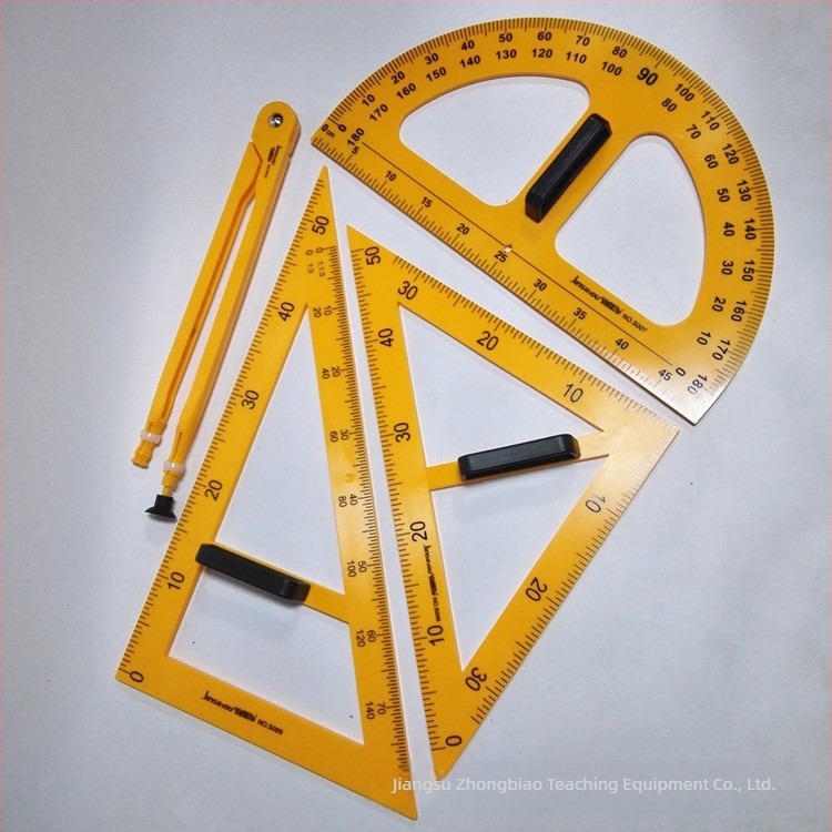 Magnetski nastavni geometrijski set: veliki trokutasti ravnalo, ravnalo, kružilo i kutomjer