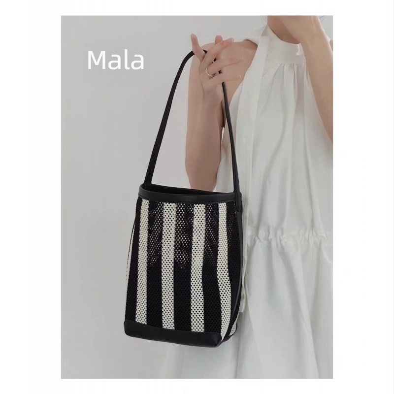 Ženska torba s prugama i perforiranom tkaninom, veliki kapacitet, ljeto 2026, crossbody torba