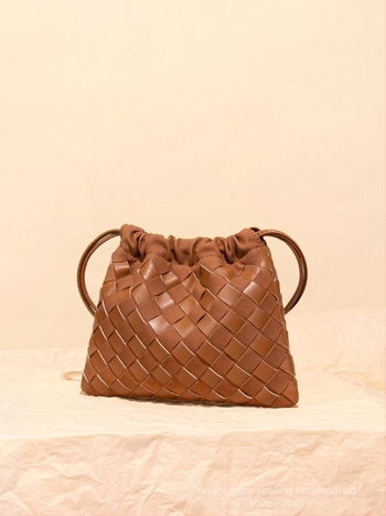 Mini torbica od PU kože sa zatvaračem sa šňurkom, karirani uzorak i dizajn oblaka, inspirirano japanskim i korejskim stilom, pogodna za rame ili crossbody.