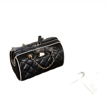 Nova Xiaoxiangjia 25P u strip-stilu panda bowling torba s lancem i jastukom, crossbody torba za žene Boston torba, proljeće 2025