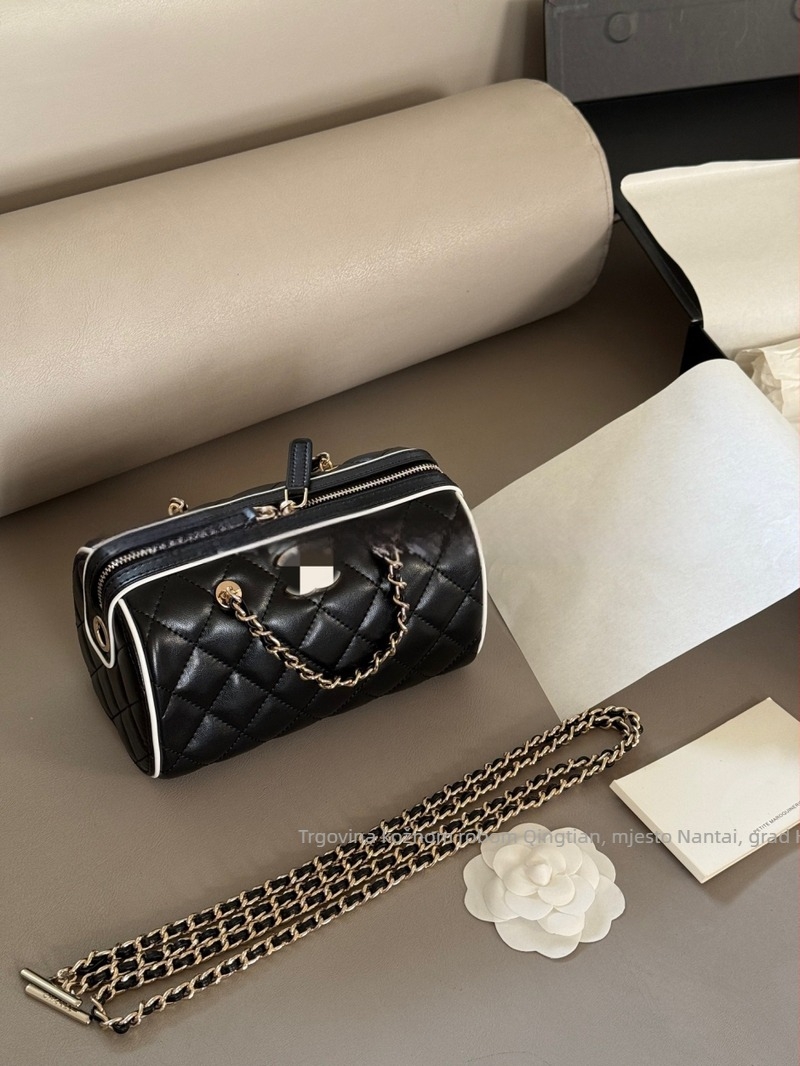 Nova Xiaoxiangjia 25P u strip-stilu panda bowling torba s lancem i jastukom, crossbody torba za žene Boston torba, proljeće 2025