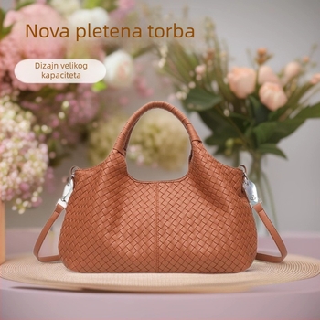 Srednja veličina PU crossbody torba, gradski stil, pletena tekstura, zatvaranje zipom, unutarnja zip torbica, vanjska torbica s patch detaljem, horizontalni kvadratni oblik, jedna naramenica