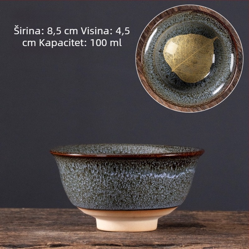 Velika keramička šalica za čaj s motivom javorovog lista i glazom – degustacija čaja