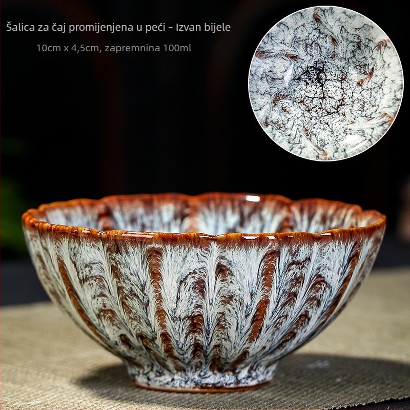 Keramička šalica za čaj u kineskom stilu s tradicionalnom glazurom; pojedinačna šalica za čaj