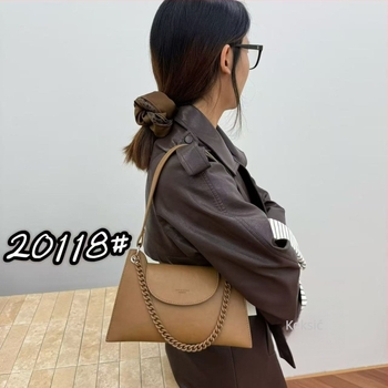 Torba s lancem ispod pazuha, ženska torba u francuskom stilu, proljeće 2026, niša, visoka kvaliteta, crossbody, mini veličina