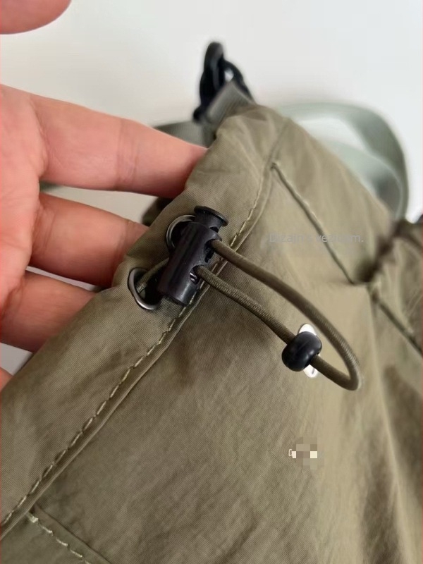 Mini bucket crossbody torba od najlona, zatvaranje na šnuricu, jednostavan ležerni stil