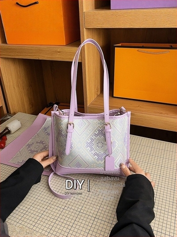 DIY paket materijala za žensku bucket torbicu u kineskom stilu – moda 2026, preko ramena