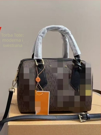 Torba Boston Pillow s floralnim uzorkom i širokim šarenim remenom za žene — nosi se u ruci, na ramenu ili crossbody