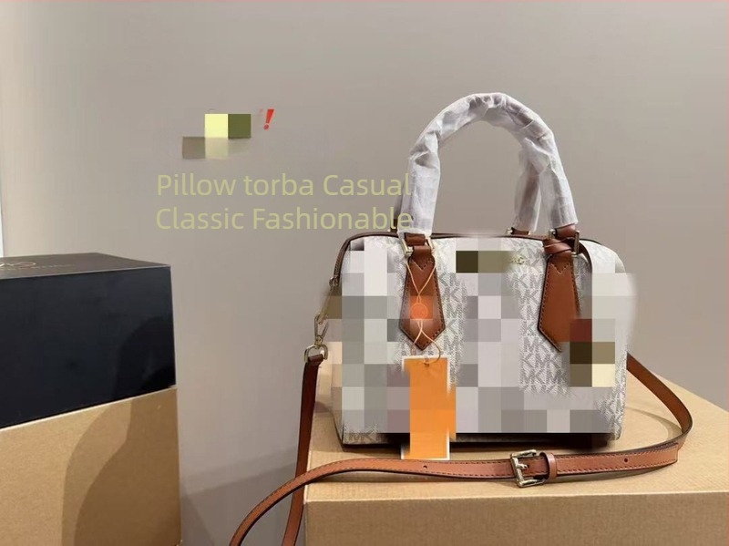 Torba Boston Pillow s floralnim uzorkom i širokim šarenim remenom za žene — nosi se u ruci, na ramenu ili crossbody