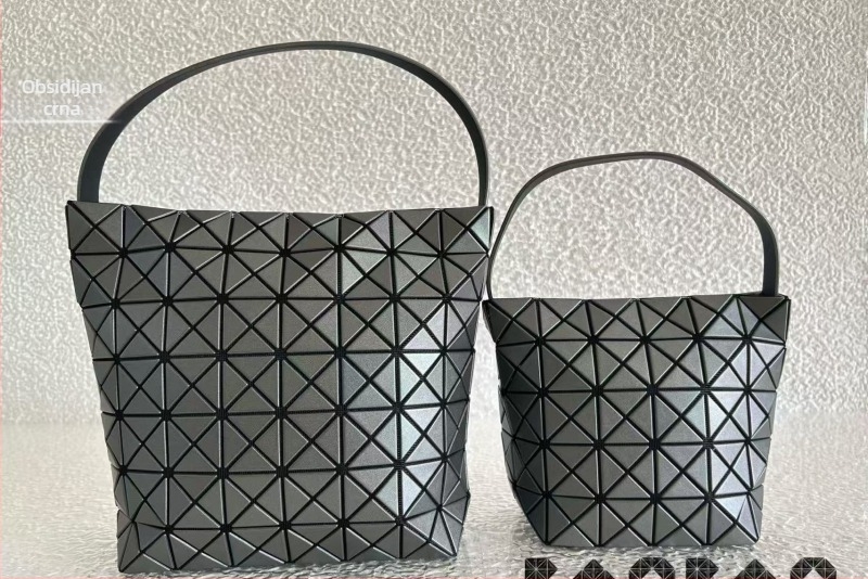 BAOBAO Ljeto 2025 Geometrijska šarena torba hobo s oblicima Crescent, baguette i bucket, boja povrćno plava
