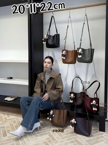 Ženska bucket torba s nišnim dizajnom, minimalistička kožna torba, jesen-zima 2025, retro urbani crossbody torba s jednim remenom