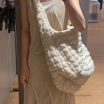 COS Cloud torba za jesen-zimu 2025, velik kapacitet, Dumpling stil, crossbody i tote torba