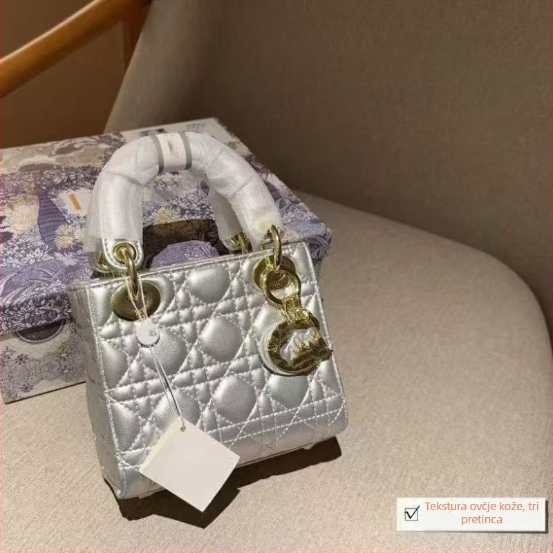 Ženska torbica od ovčje kože, tri pretince, devet boja, crossbody stil princeze Diane, moderna torba preko ramena, pamuk podstava, džep sa zipom, horizontalni kvadratni oblik