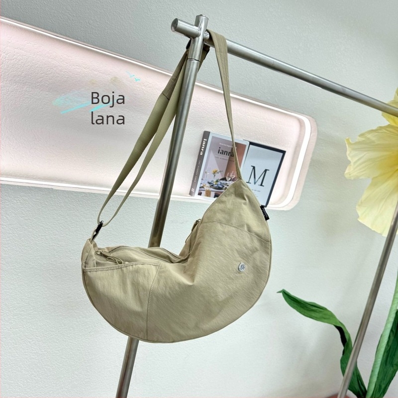 Ženska torbica u obliku polumjeseca, jednobojna, crossbody i preko ramena za svakodnevni stil