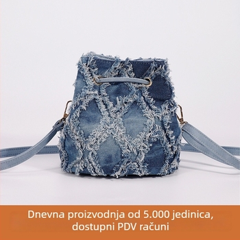 Denim bucket torba, mala veličina, s crossbody remenom i unutarnjim džepom na zip