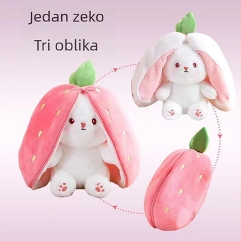 Plišani zeko s jagodama — pretvara se u malo zečića, s mrkvom, dar za rođendan, jastuk za Valentinovo
