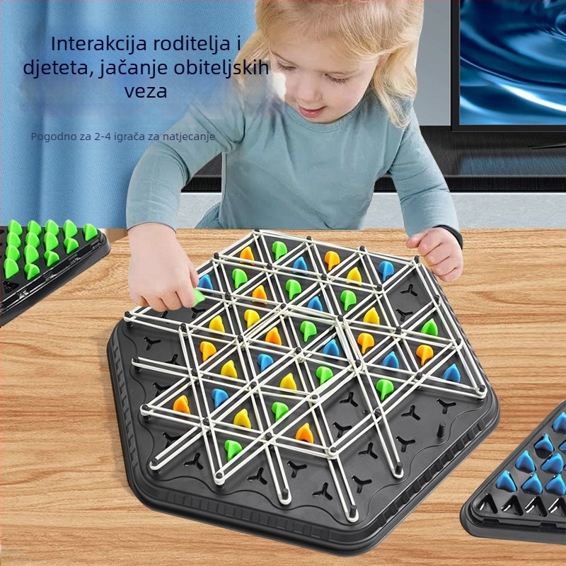 Trokutno šahovsko društvena igra za obitelj — edukativna igra za razvoj logičkog razmišljanja djece