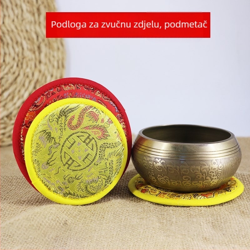Nepalske ručno izrađene podloge za ritualne instrumente: podloga za zvučne zdjele, dno Buddha zdjele, podloga za Vajra zvono, prostirka za čajnik u klasičnom etničkom stilu