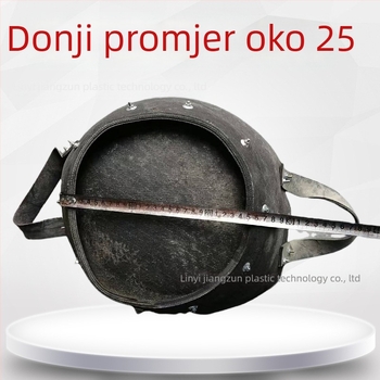 Gusta velika gumena kanta za cement na gradilištu, gumena kanta od pneumatika, vodootporna kalupa za beton