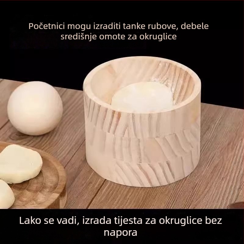 Drveni set alata za tijesto za knedle: valjak, presa za tijesto i kalupi za slastice
