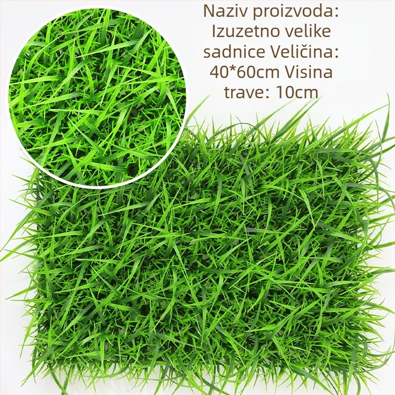 Umjetna stijena s biljem, travnatom pozadinom i plastičnim cvjetovima – rekviziti za fotografiju i dekor