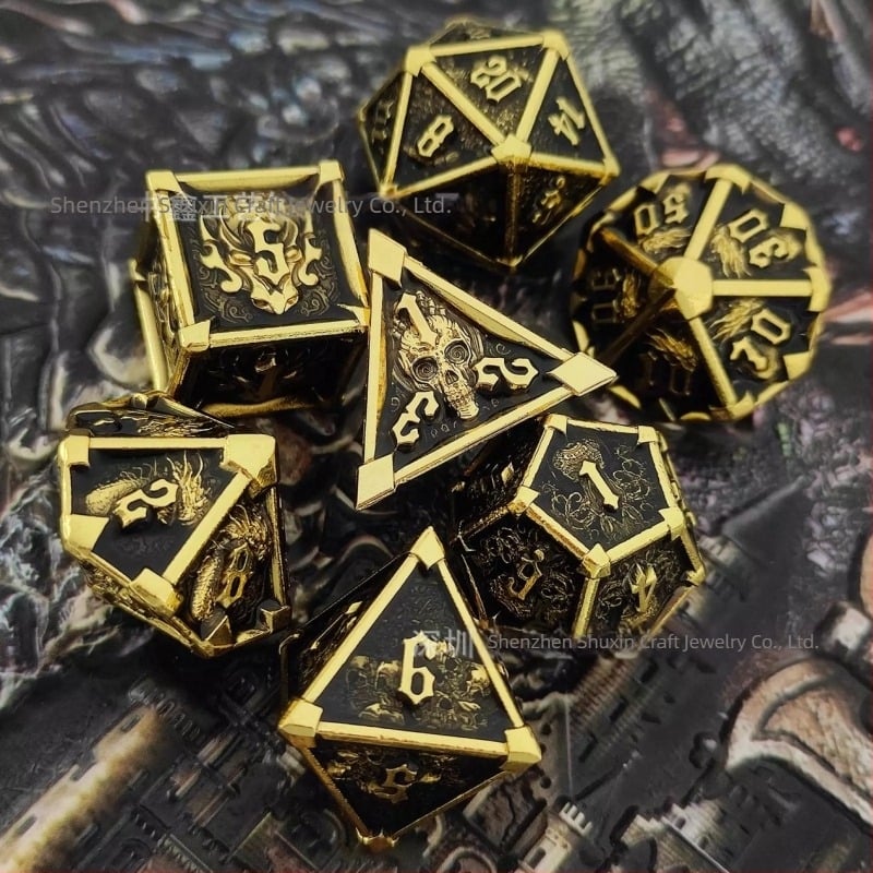 Metalne kocke set s 7 različitih oblika, Cthulhu RPG kocke za D&D i stolne igre
