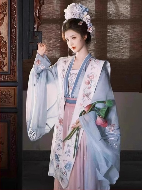 Hanfu u Song dinastiji za žene: top s kratkim rukavima i širokim rukavima, prozirni kaput i suknja do struka, eterični antički stil