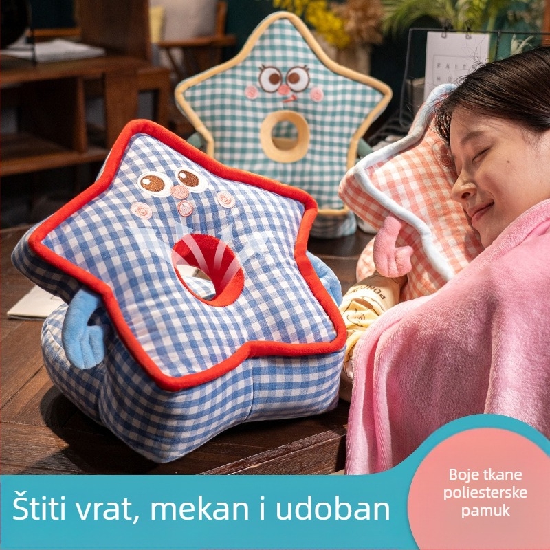 Jastuk za odmor na radnom stolu za učenike u razredu