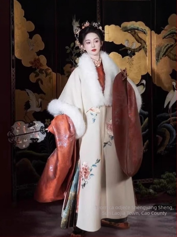 Hanfu u Ming stilu za žene, kaput od krzna s fleec podstavom, izvezen stojeći ovratnik, asimetrička klapa, duga haljina, životinjski uzorak, jesen–zimski komplet