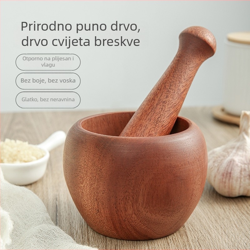 Drvena ručna presica češnjaka i mortara