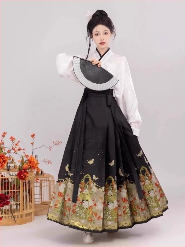 Hanfu komplet s cvjetnim uzorkom suknje, stil Butterfly-Love Flower, za svakodnevno nošenje.
