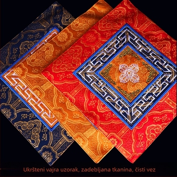 Tibetanskog stila premijena podloga za ritualne instrumente sa križnim Vajra pestlom, podlogom za čašu vode, podlogom za miša, Vajra zvon podlogom; debeli platna, tri boje