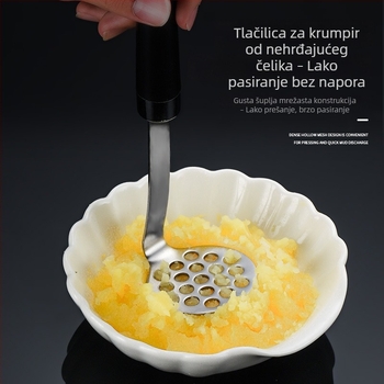 Set kuhinjskih alata od 304 nehrđajućeg čelika: lopatica za prženje, lopatica za kolače i pizzu, lis za krumpire, žlica za mesne okruglice.