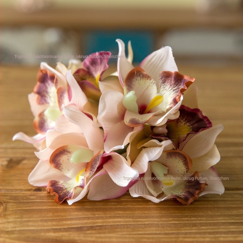 Umjetni buket cvijeća s cymbidium orchidom, ružama i božurima za vjenčanja i kućnu dekoraciju