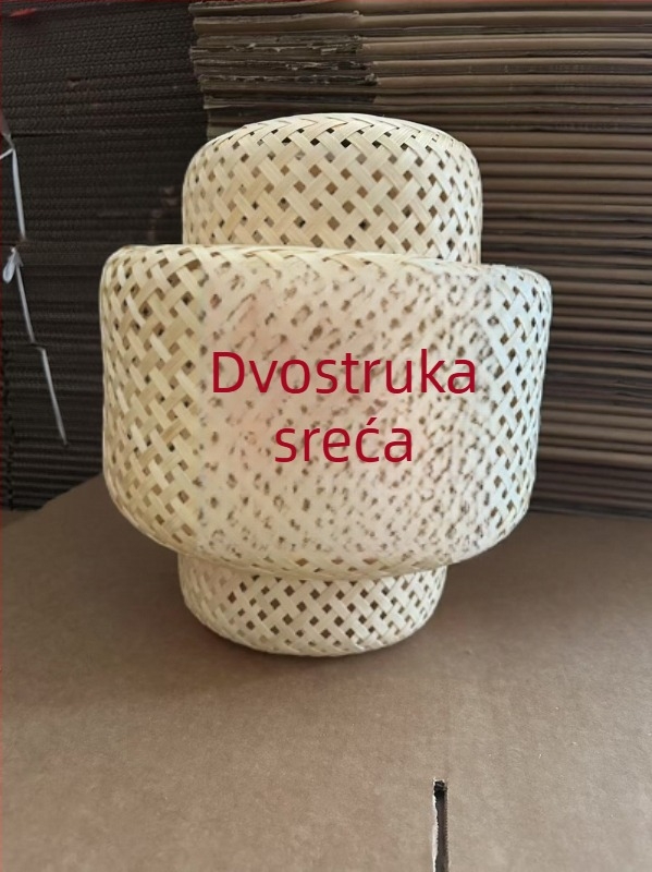 Ratan fenjer s izrezanim uzorkom, oblik zimskog dinja, dekorativni rekvizit za vjenčanu fotografiju